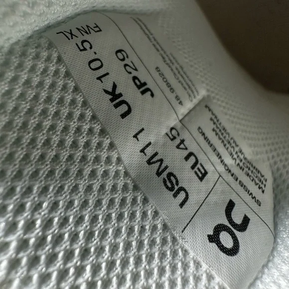 On Running On Cloud Roger’s white and acai. Us Men’s 11 - Picture 9 of 10